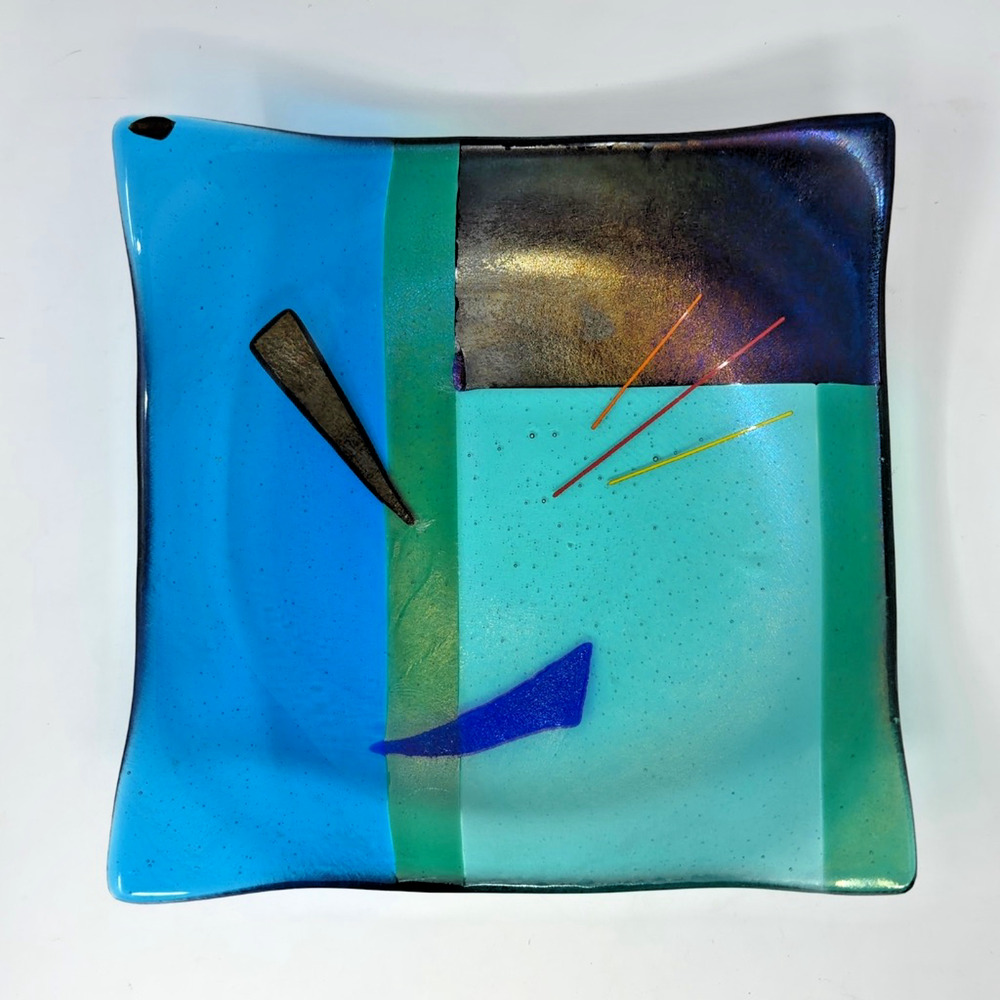 Gaya 51 Signed Iridescent Studio Art Glass Square Bowl Platter 9.75"